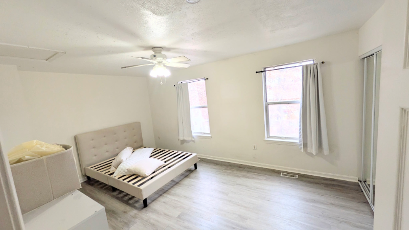 7403 Morrison Drive - Photo 3 of 11