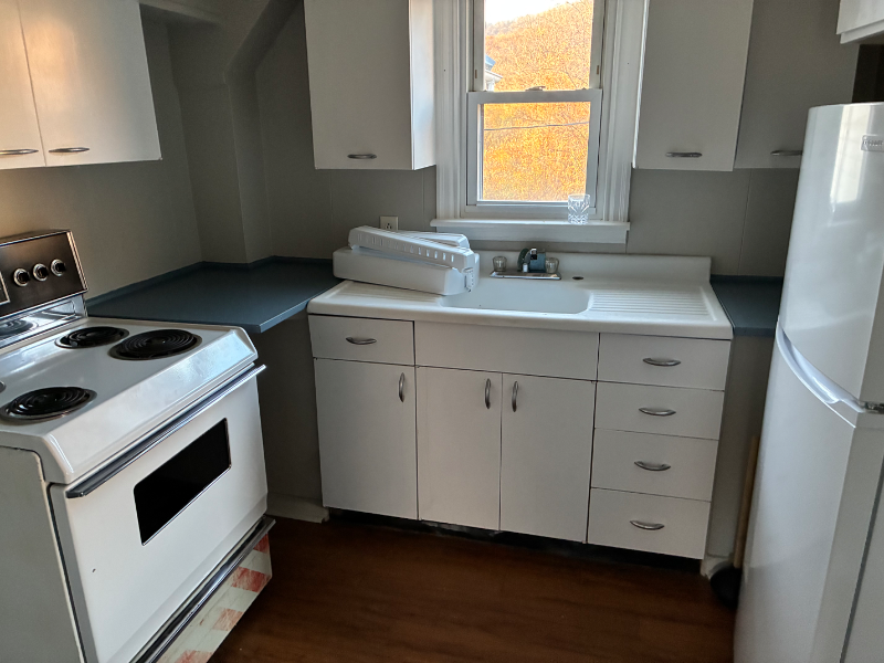 429 Camp Strause Rd - Photo 6 of 21