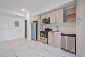 featured image of 420 Sw 7th St #203