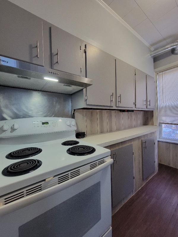 129 Snow St #2 - Photo 7 of 20