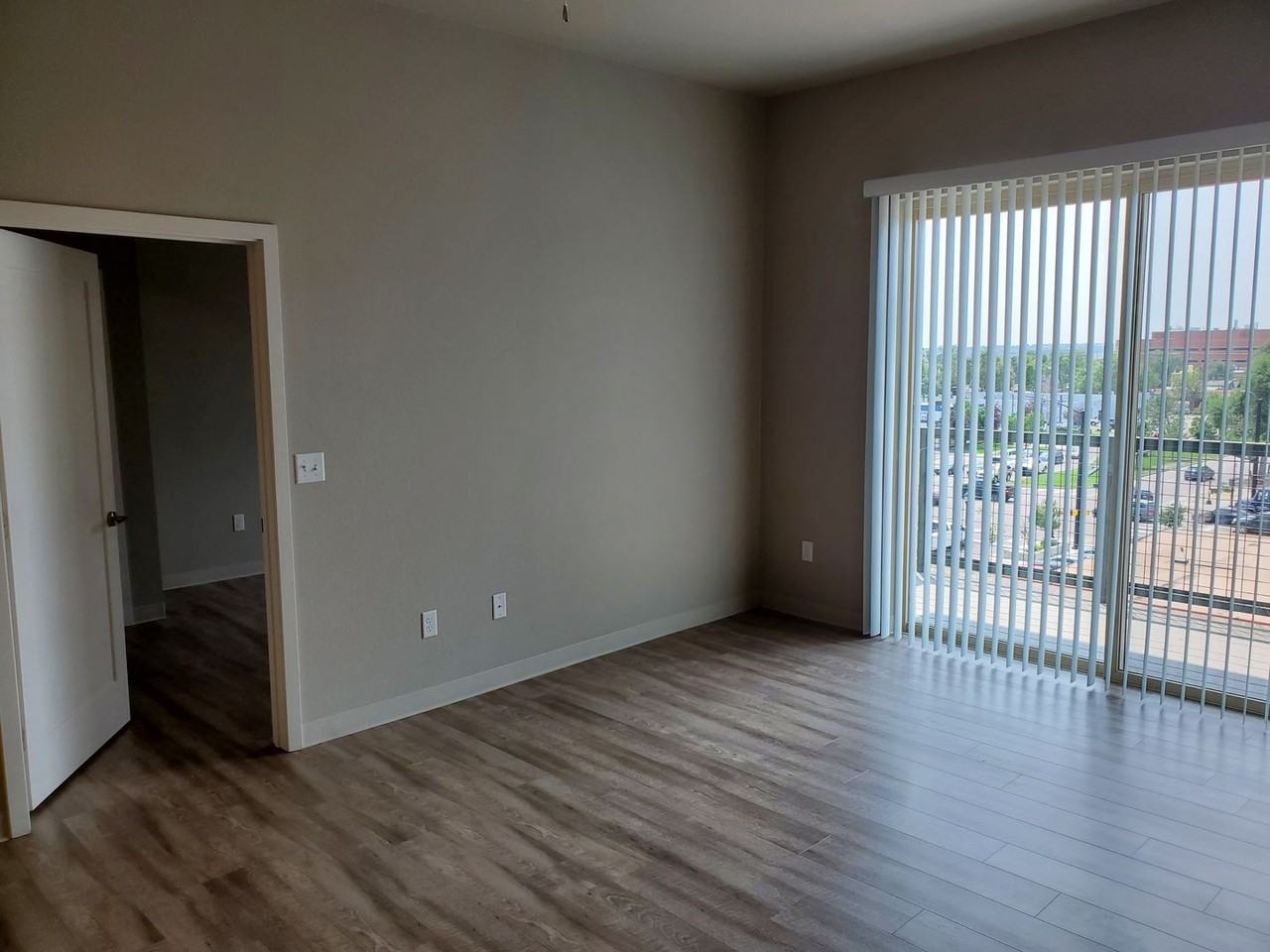 Blue Dot Place - Photo 4 of 24