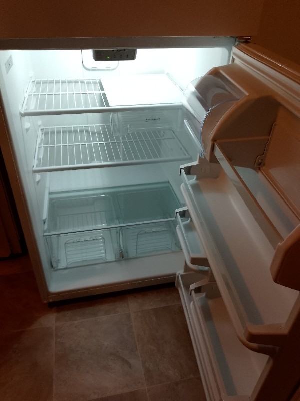 675 7th Street - Photo 5 of 20