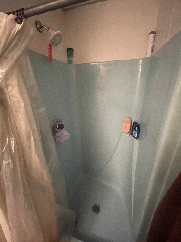 18 S High St #B - Photo 3 of 5