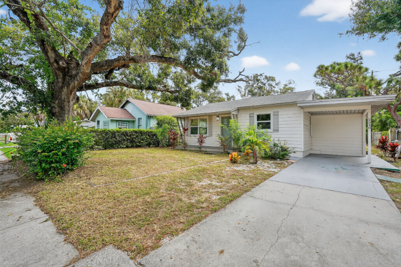 2348 37th St S - Photo 2 of 18