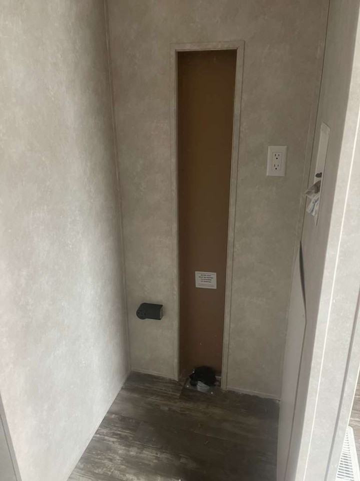 101 Nancy Ave #16 - Photo 3 of 6