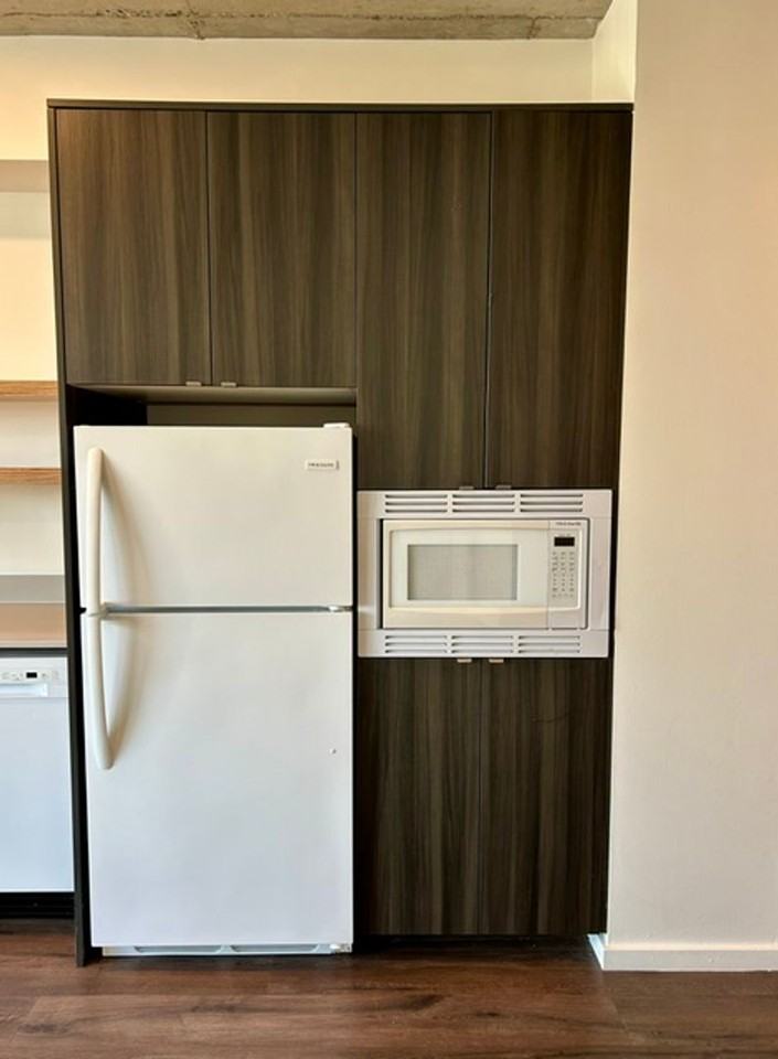 Louisa Flowers apartments - Photo 4 of 15