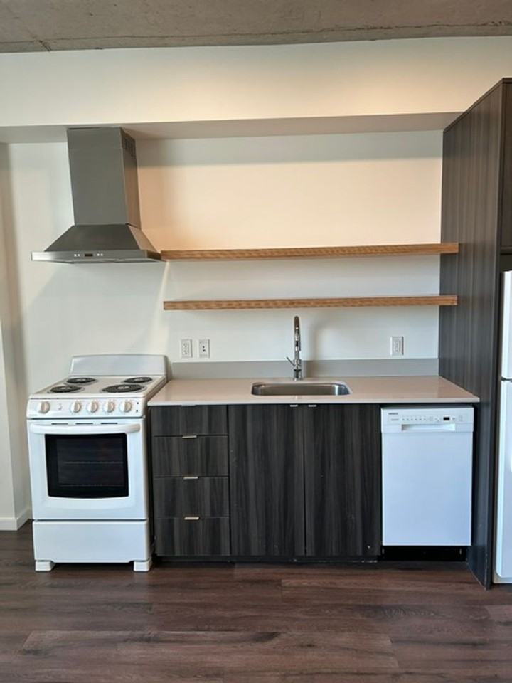 Louisa Flowers apartments - Photo 5 of 15