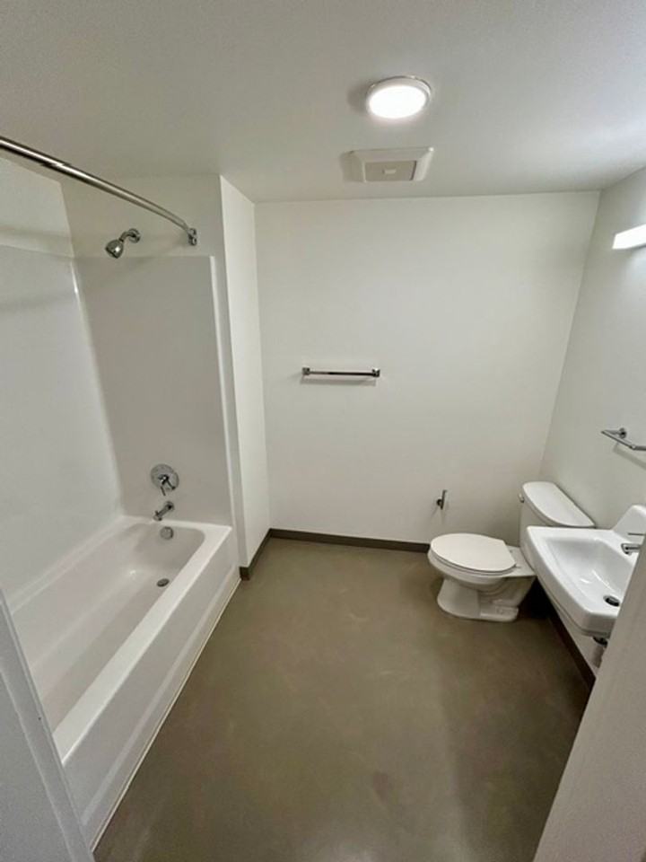 Louisa Flowers apartments - Photo 7 of 15