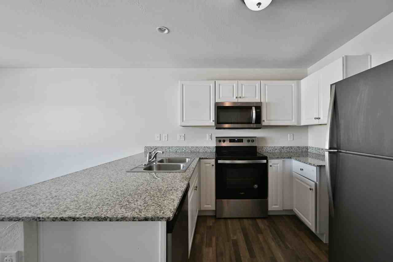 183 Impala Place - Photo 3 of 16