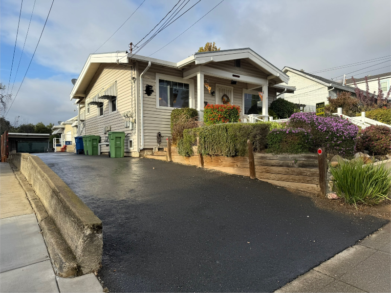 1440 D Street - Photo 2 of 11