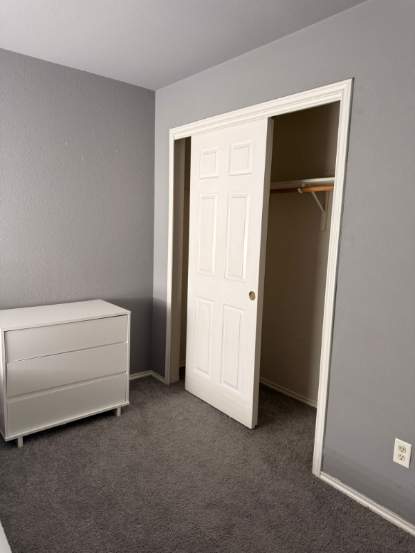 4912 Donegal Bay Ct - Photo 2 of 9