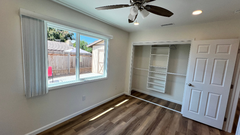 636 Minnesota St - Photo 6 of 10