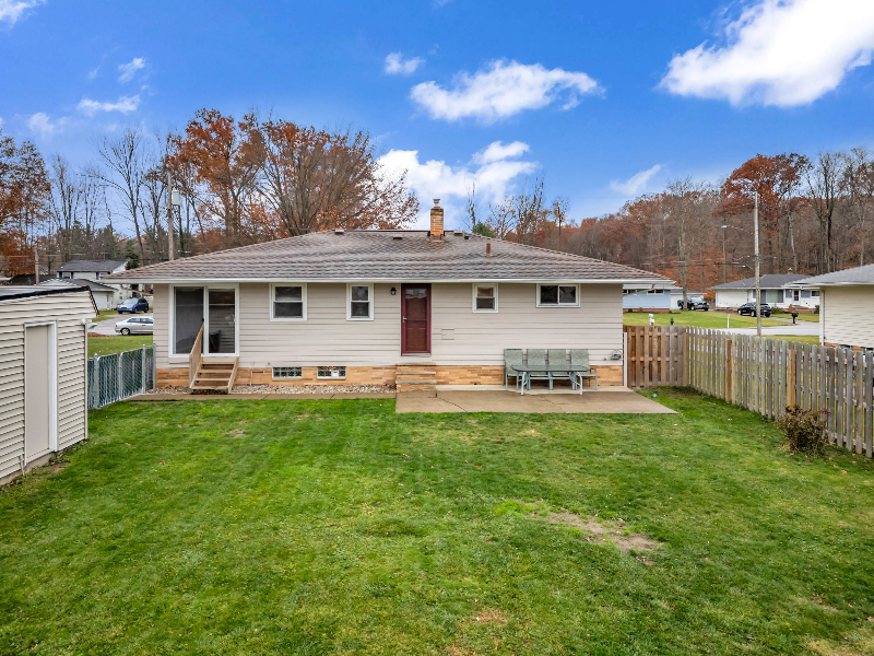 21518 Willow Lane - Photo 3 of 20