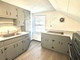 featured image of 109 Grand Street #B