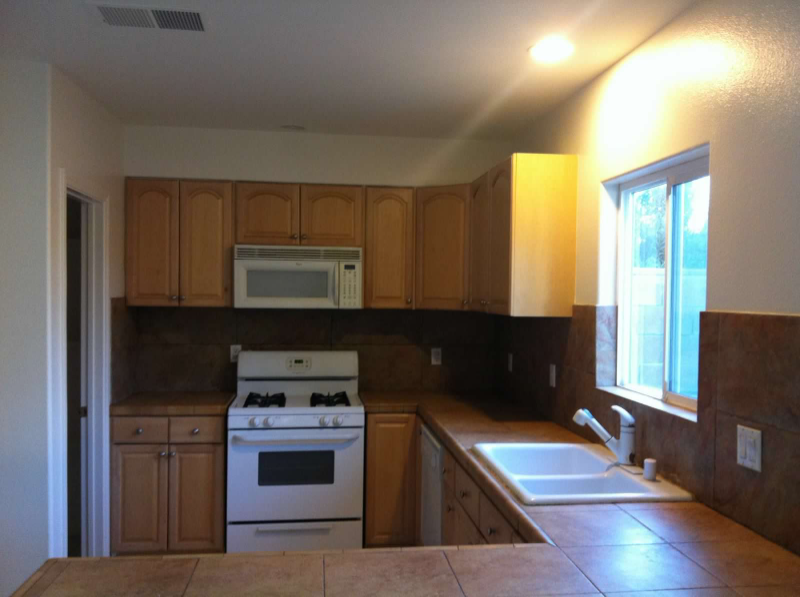 33368 Campus Ln - Photo 2 of 11