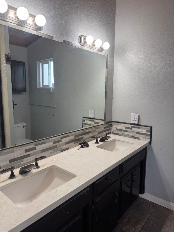 4859 Stuart Dr - Photo 5 of 10