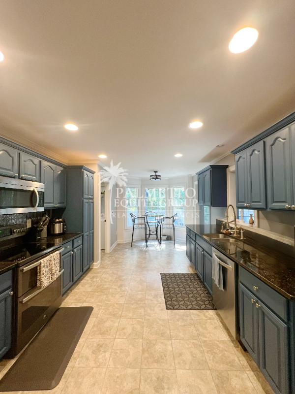 2766 Briaroak Dr - Photo 5 of 15