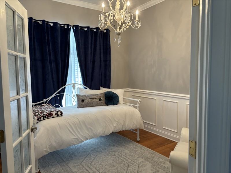 613 Davis Acres Drive - Photo 3 of 15