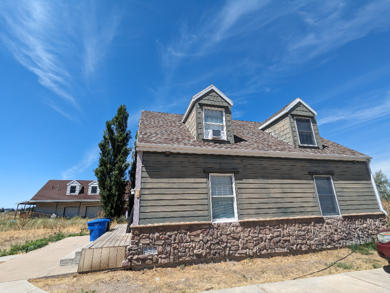 1267 Burke Lane - Photo 2 of 20