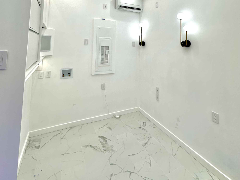 196 Danforth Avenue #BACK - Photo 6 of 10