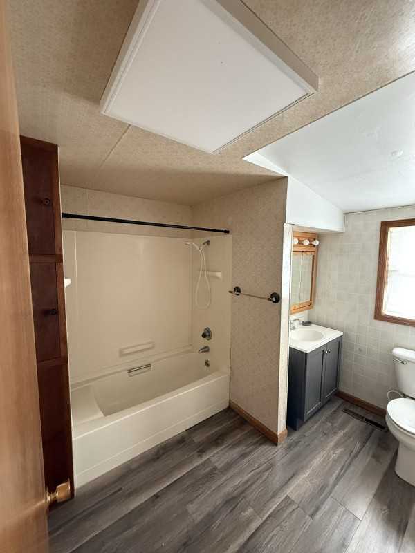 403 West 3rd Street - Photo 7 of 10