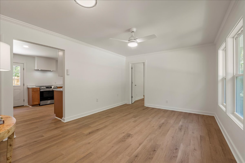 14 Twin Lakes Rd - Photo 4 of 20