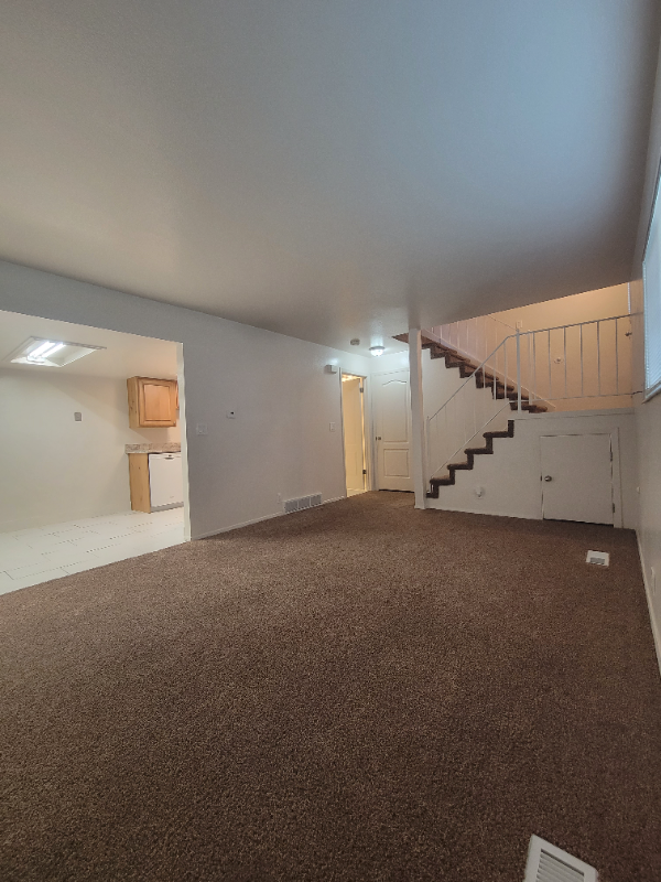 170 West Fox Bridge Drive - Photo 3 of 6