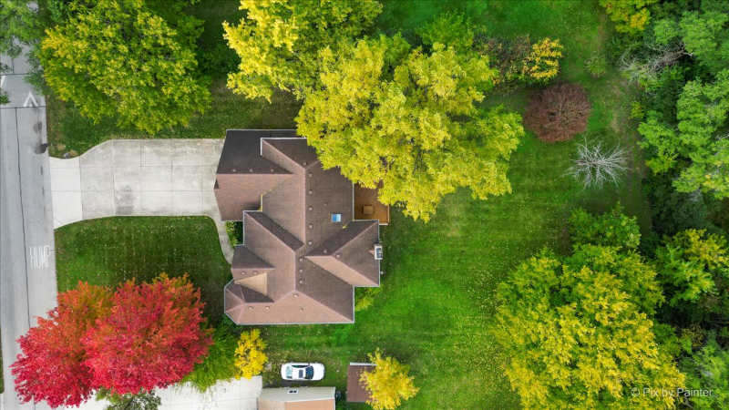 277 Harvey Ave - Photo 3 of 20