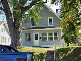 featured image of 432 48th Street