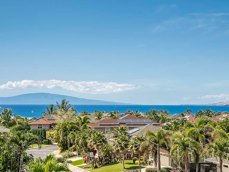 142 Laukahi St - Photo 2 of 15