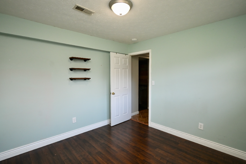 615 Concord Road - Photo 3 of 20