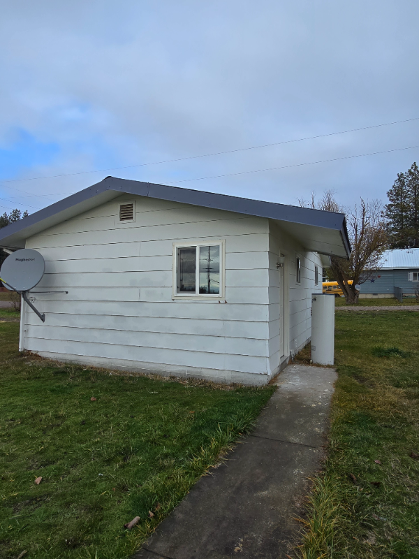 41992 1st Avenue North - Photo 3 of 13