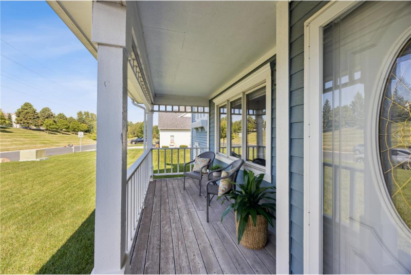 4970 Boyd Avenue - Photo 2 of 20