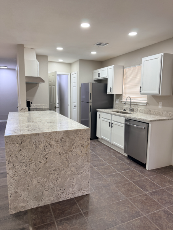 6128 S Madison Pl - Photo 6 of 18