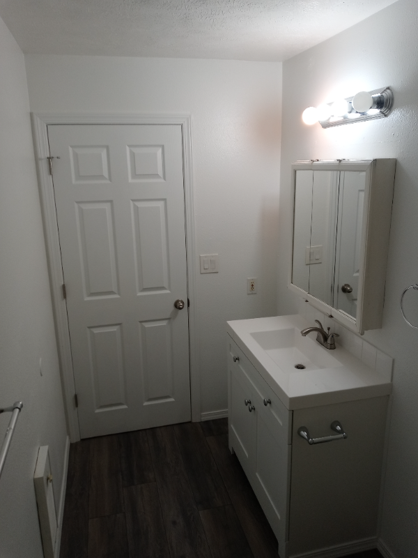 1712 East Cataldo Avenue #1712 - Photo 3 of 12