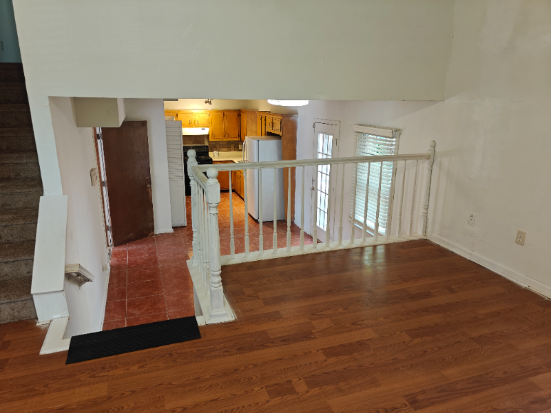 1125 Memory Lane - Photo 2 of 10