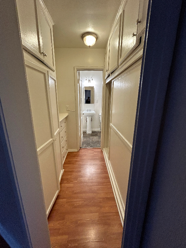 1737 N Sycamore Ave #107 - Photo 6 of 11