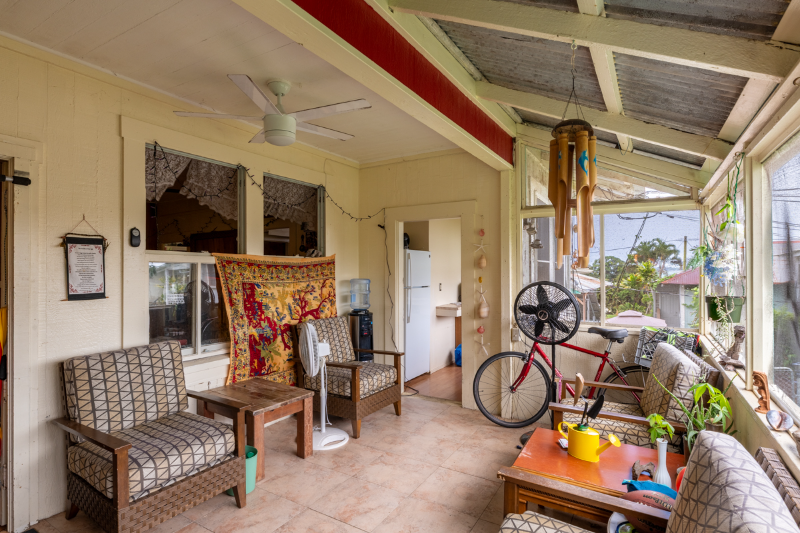 398 Ohai St - Photo 3 of 16