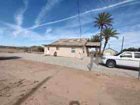 20041 South Neighbours Boulevard - Photo 1 of 1