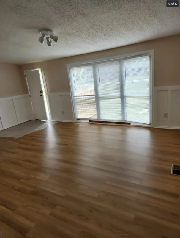 26 Elisha Drive - Photo 3 of 6