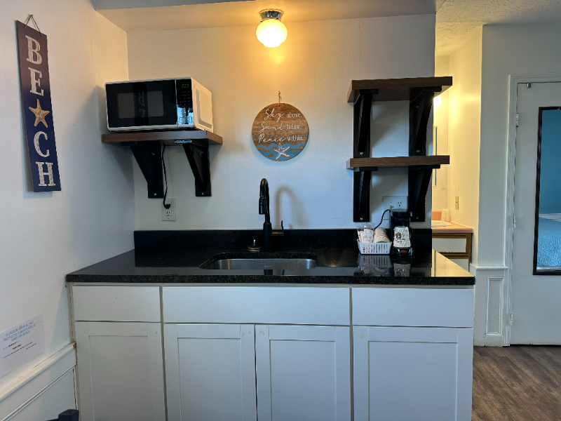 147 Ashworth Avenue #21 - Photo 2 of 7