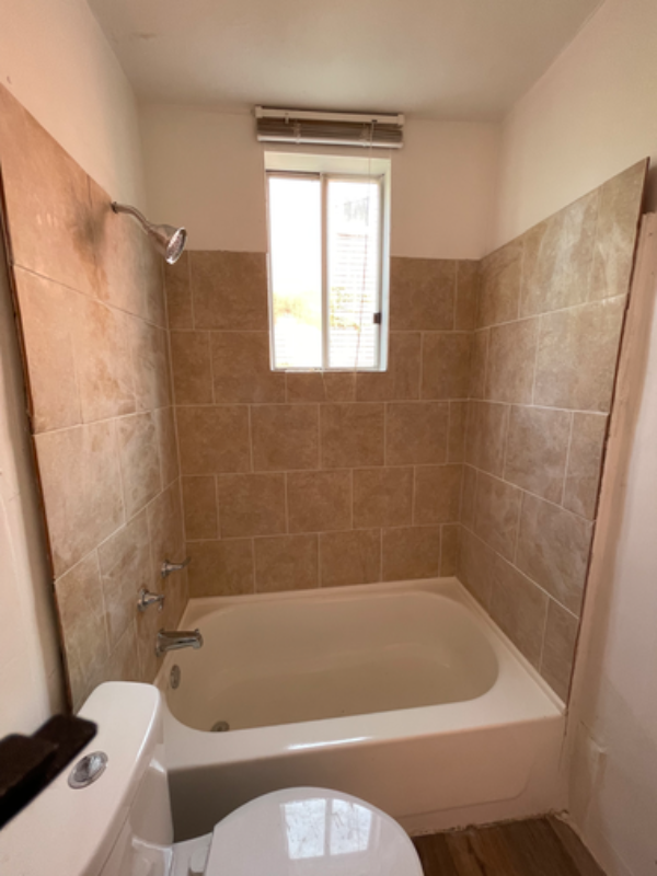 1247 Leishman Ave - Photo 6 of 8