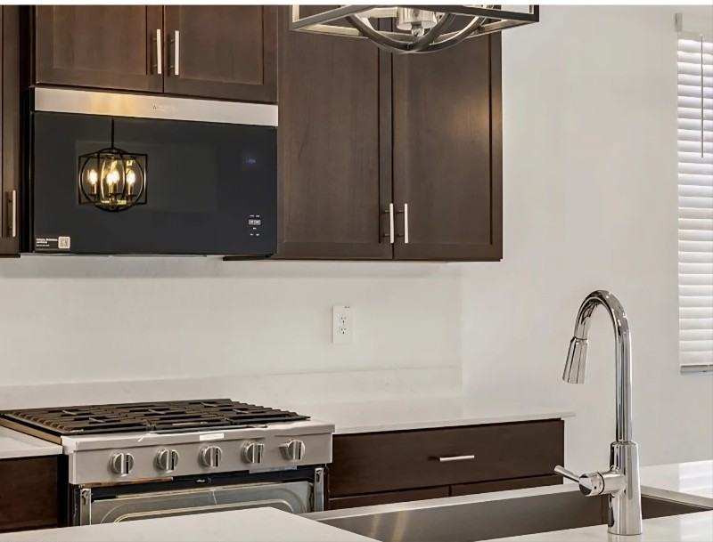 2542 E Fortana Dr - Photo 4 of 29