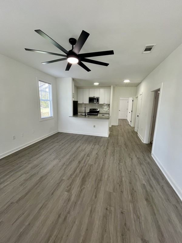 1934 Elvin Dr - Photo 3 of 10