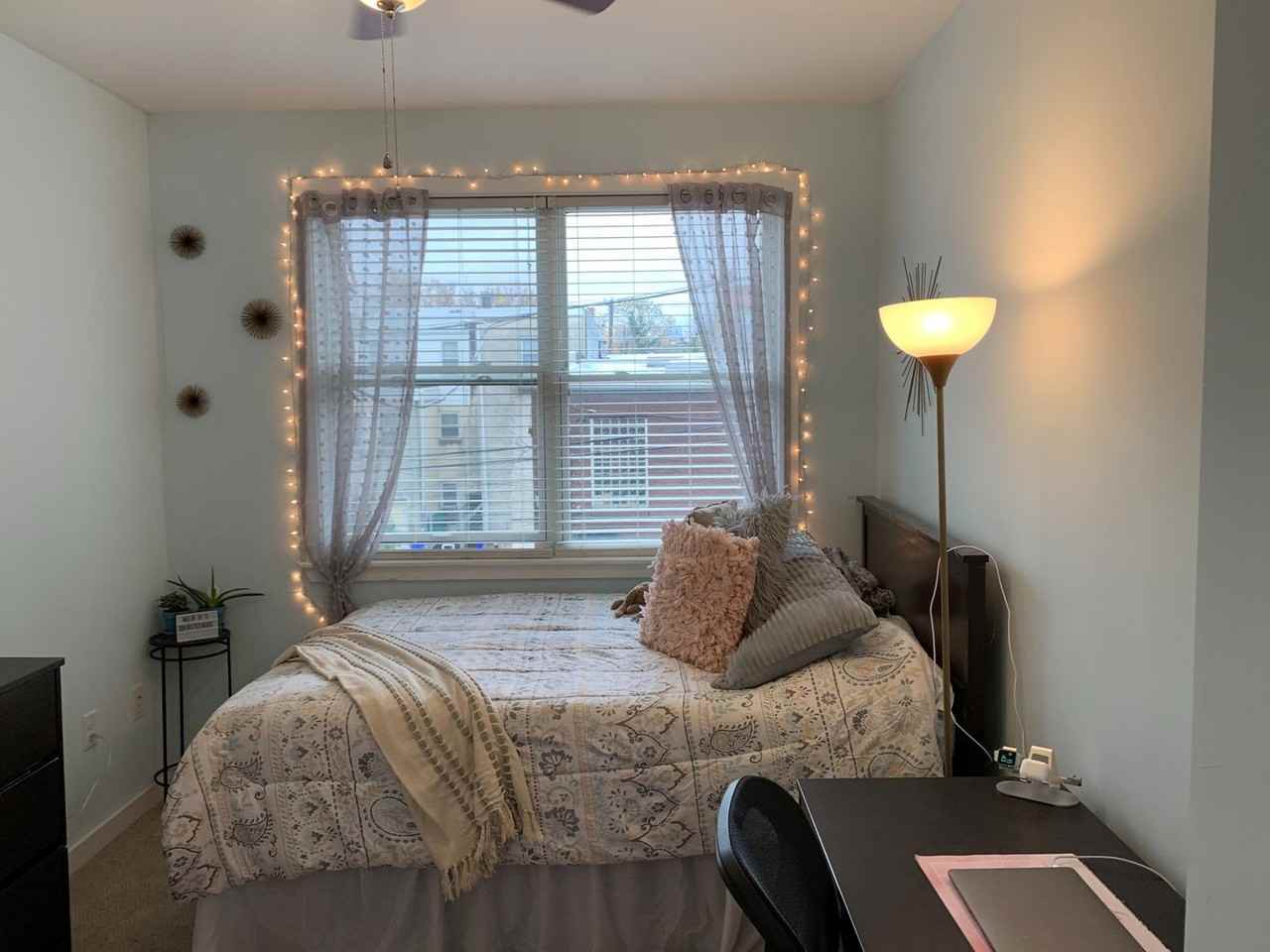 1537-41 Seybert - Photo 4 of 50