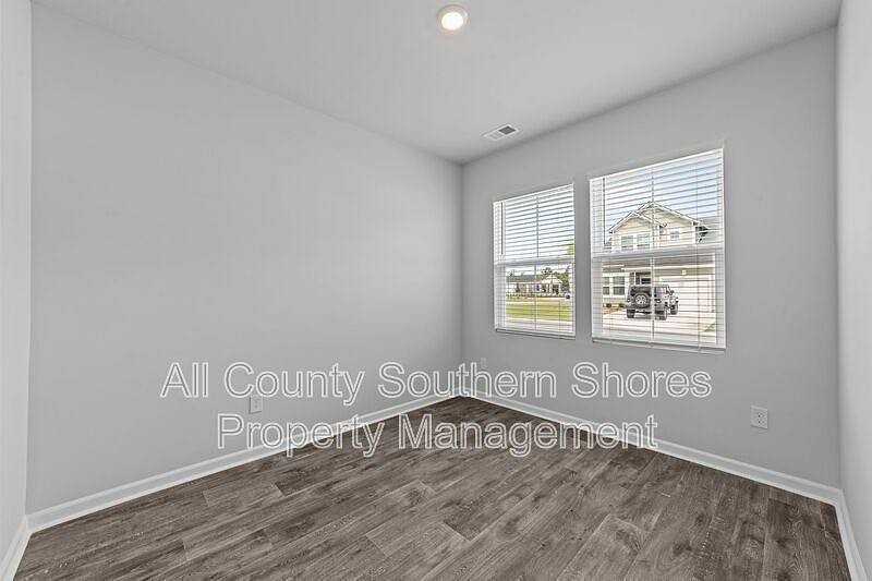 136 Talladega Drive - Photo 6 of 10