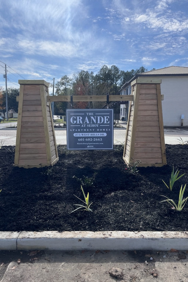 The Grande at Sehoy - Photo 3 of 13