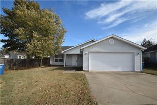 803 Southwest Krug Road - Photo 1 of 1