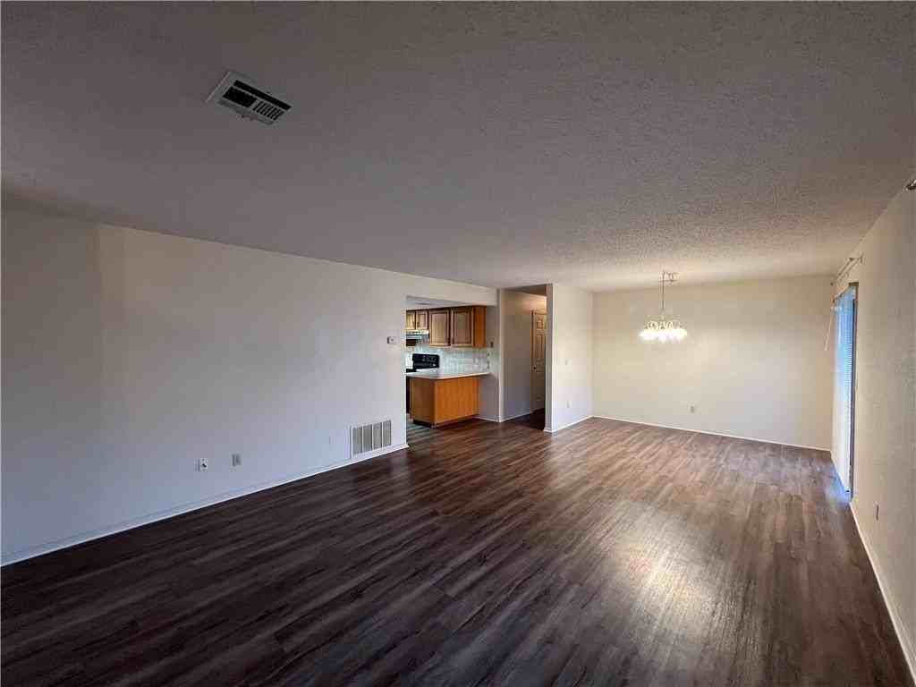 323 S 11th Pl - Photo 2 of 14