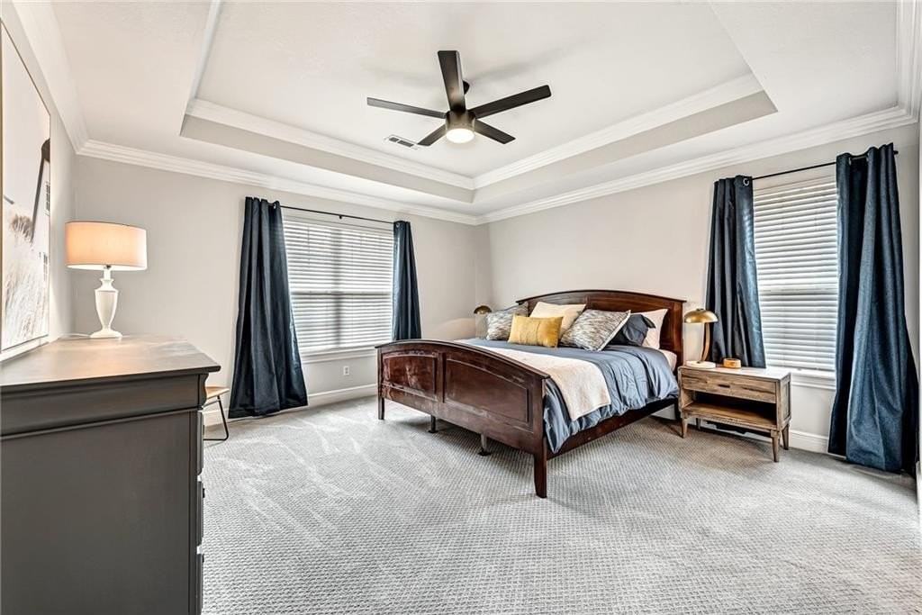 701 Sw Maidstone Ave - Photo 3 of 35